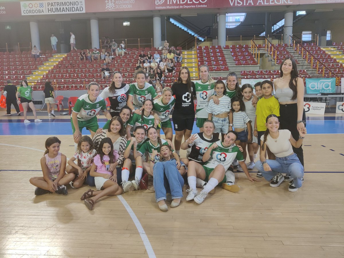 Final del partido en Vista Alegre!

<a href="/cordobafs/">CD CÓRDOBA-CAJASUR FSF</a> 9️⃣-0️⃣ Brújula

⚽⚽⚽ <a href="/neeiiva16/">NCP.∞</a>
⚽⚽ <a href="/Isaameendeez/">isaamendez</a>
⚽ <a href="/inmasojo/">inma sojo</a>
⚽ <a href="/liidiiaaaa_/">lidia</a>
⚽ Cris
⚽ <a href="/mariamorenoo/">María Moreno</a>