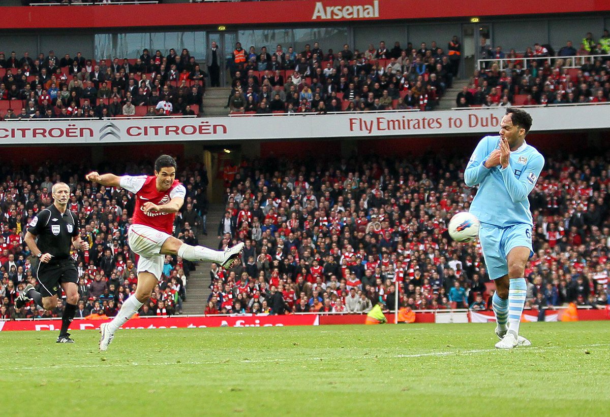 Arsenal have beaten Manchester City in a Premier League home game without conceding for the first time since April 2012. 

The match winner that day? Mikel Arteta 😀