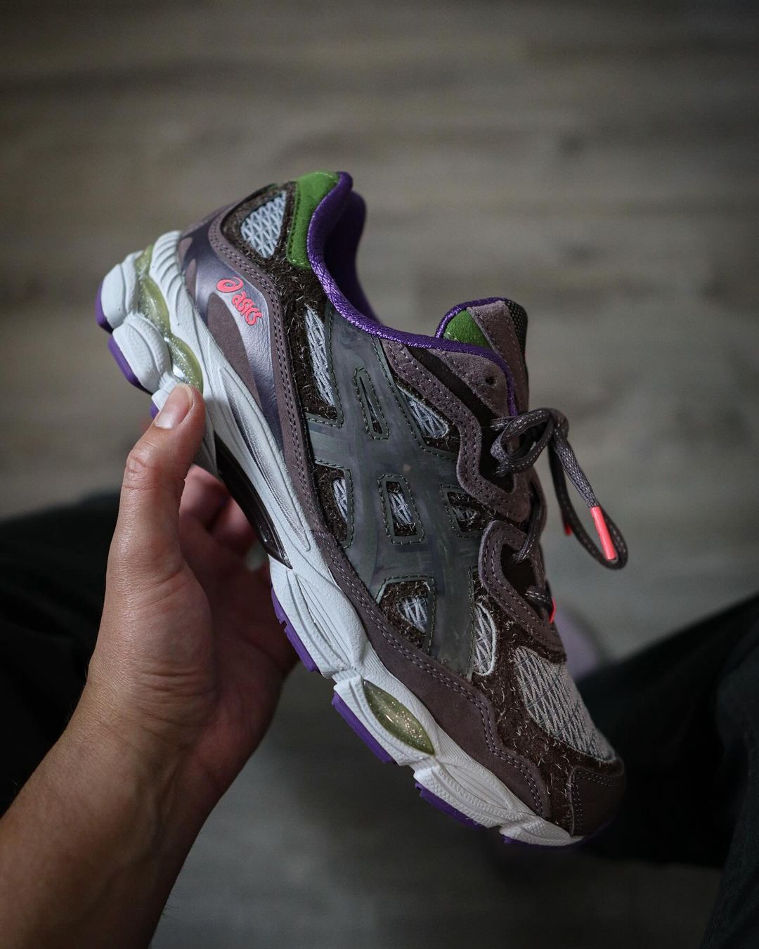 Bodega × ASICS GEL-NYC After Hours 27.5｜ファッション