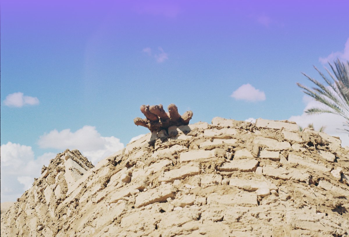 Golden dirt (building with earth) | Artemis Theodorou (CY) and Alejandro Villacís (EC)
🗓️Saturday 14/10
🕒10:30-12:30, 14:30-16:30
📍Kafeneio YIASEMI

Book your seat here: bit.ly/45r6FYG 

#xarkis10 #xarkisfestival #festival #kornosvillage #cyprus