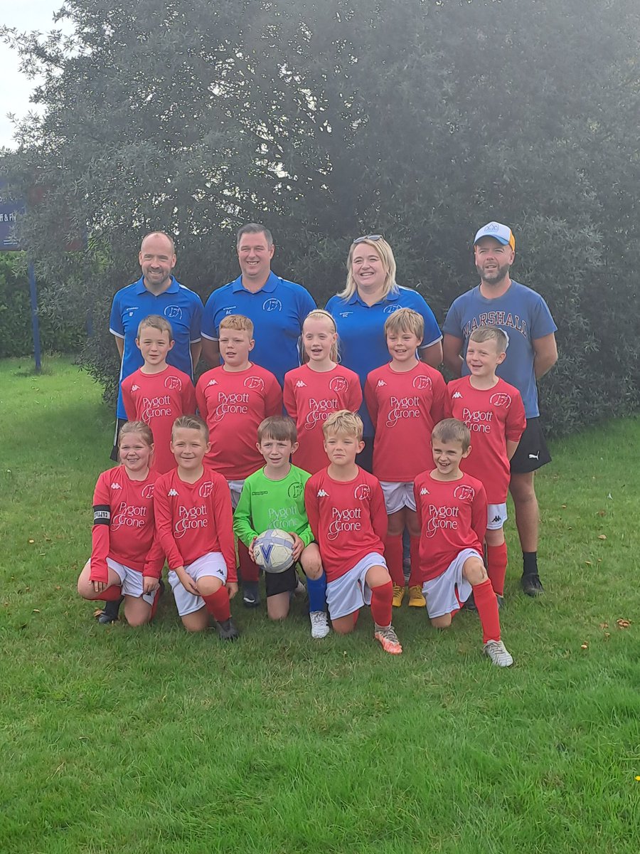 Another great club sponsored by <a href="/PygottandCrone/">Pygott & Crone</a> pictured is Swineshead under 9s. Good luck for the season.