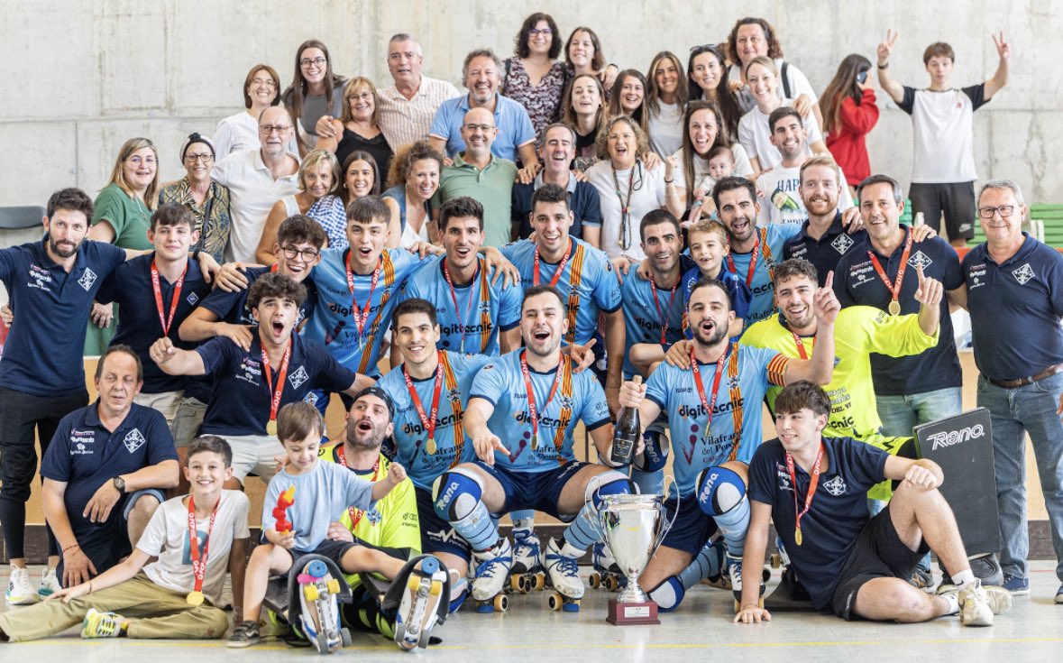 FCPatinatge tweet media