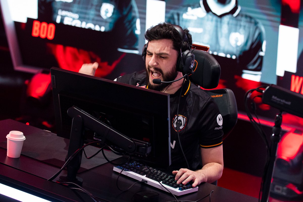 2012-2023

UNA CARRERA LEGENDARIA. UN REFERENTE PARA TODOS QUE TRASCIENDE LOS ESPORTS.

Gracias por tu pasión, tu dedicación y tu esfuerzo estos 11 años.

Estamos muy orgullosos de seguir acompañándote en tu nueva etapa como creador de contenido 🤍

#GraciasMixwell