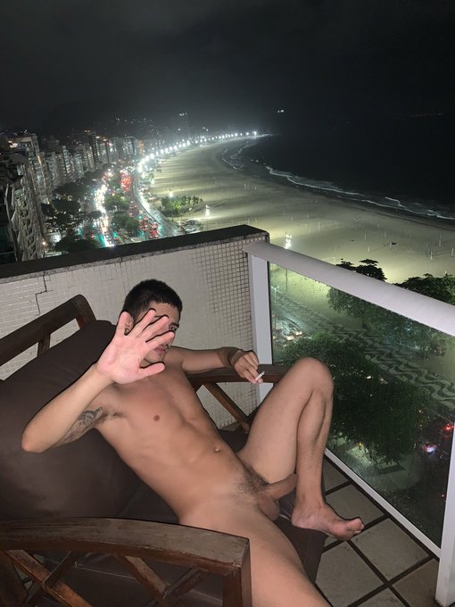 🌧 https://t.co/AxDc8rNklN