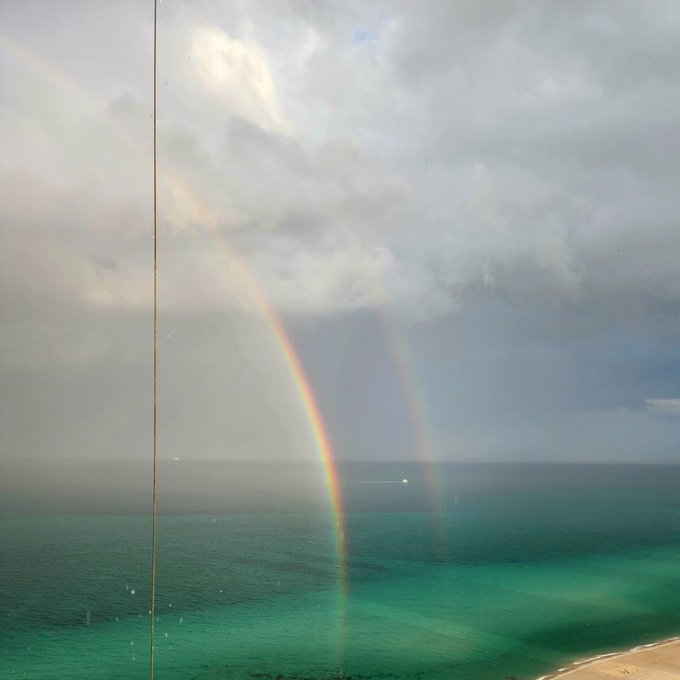 🤩❤️🧡💛💚💙💜🥰 https://t.co/CFw4bm0lxo