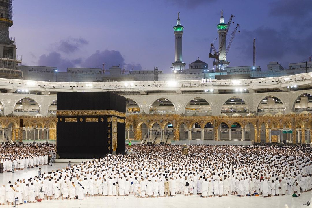 Alhamdhulillaah's tweet photo. ربنا آتنا في الدنيا حسنة وفي الآخرة حسنة وقنا عذاب النار

[Rabbanā ātinā fīd-dunyā ḥasanatan wa-fīl-ākhirati ḥasanatan wa-qinā ʿadhāban-nār]

Our Lord, grant us good in this world, and good in the Hereafter, and protect us from the torment of the Fire
https://t.co/EF8ikPxWmv