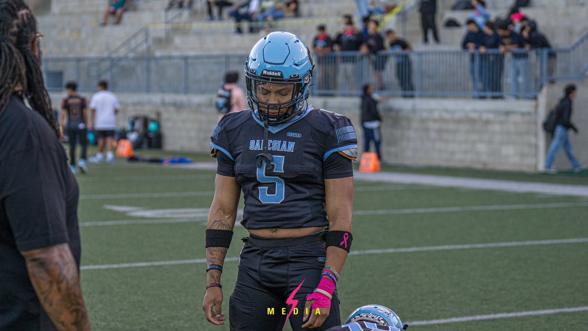 MichaelLEdward5's tweet photo. What this tape of ground and pound🐗🦾

https://t.co/REfTulTaS6

 @FootballKingpin @SalesianFB @CoachKota https://t.co/d28NHJd6nT