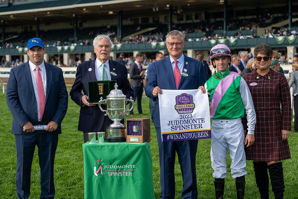 BH_AEberhardt's tweet photo. In impressive style, #Idiomatic with @flothejock won the G1 Juddmonte #Spinster @keenelandracing, a @BreedersCup WAYI race for the #Distaff division, for breeder/owner/sponsor @JuddmonteFarms and trainer @bradcoxracing. By #Curlin at @HillnDaleFarm. https://t.co/gJEZbYINdK