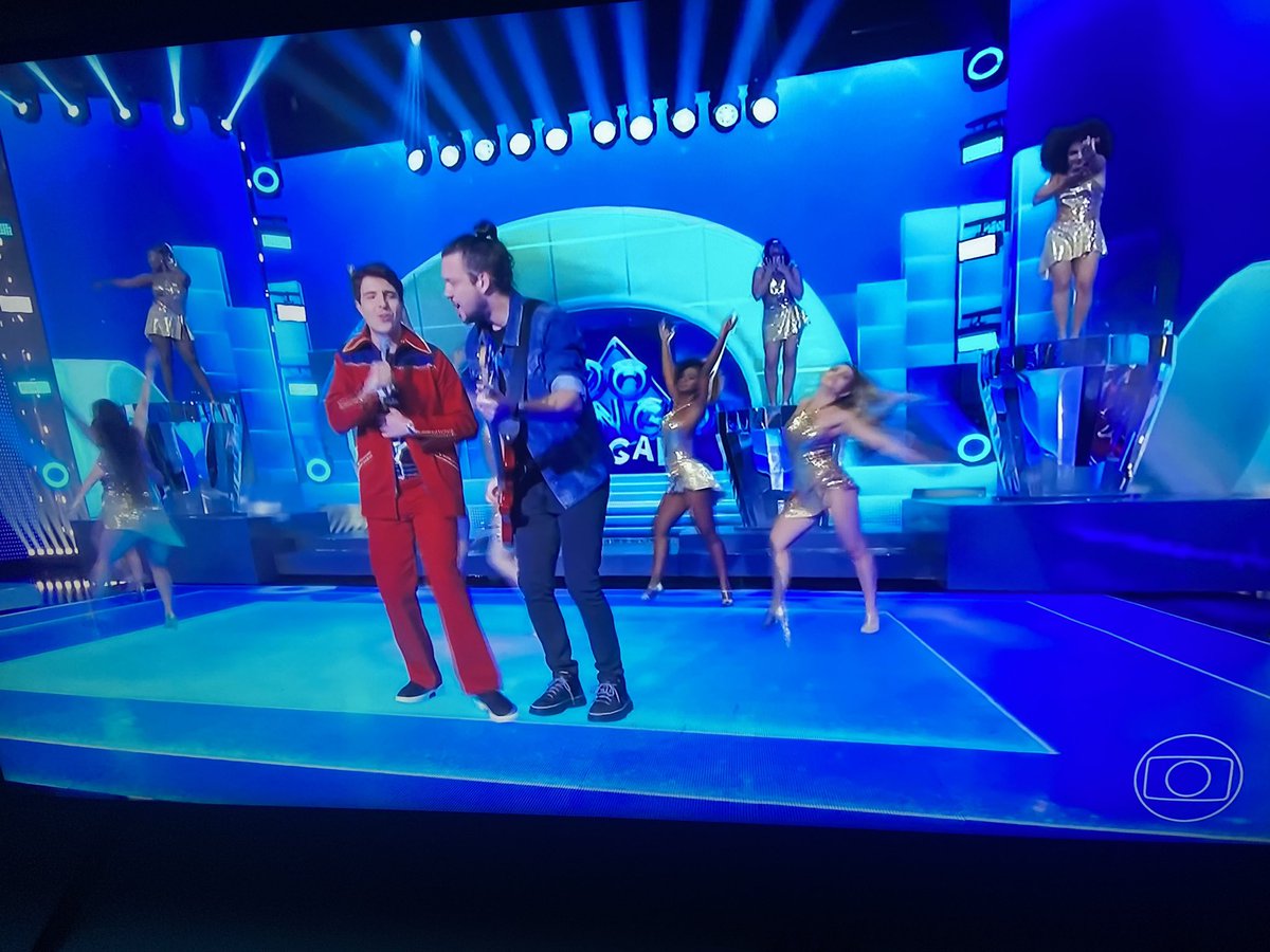 diegofalcao's tweet image. Meu Deus! Domingo Legal na Globo @tvglobo que momento!! #gugu #klb #faustão #domingão