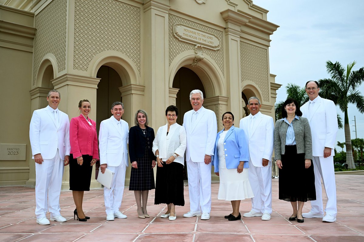 UchtdorfDF's tweet photo. In the temple, we experience many life-defining moments.
 
As I dedicated the beautiful McAllen Texas Temple of The Church of Jesus Christ of Latter-day Saints today, I reflected on some of these moments and experiences.
 
•You come to the temple to be married for time and eternity.
•Families are united; generations past and future joyfully come together in Christ. 
•Many enter the temple to learn about the purpose of life and receive God’s blessings for the future. 
•Joyful, enriching, spiritual experiences happen in the temple daily.
 
When you come to the temple during times of personal trial and great sorrow, you will find peace for your soul. When you come because you feel grief or confusion, the Lord will offer you serenity and inner peace.
 
When you come to give thanks and worship God, you will receive a special measure of affirmation and confidence from Heavenly Father.