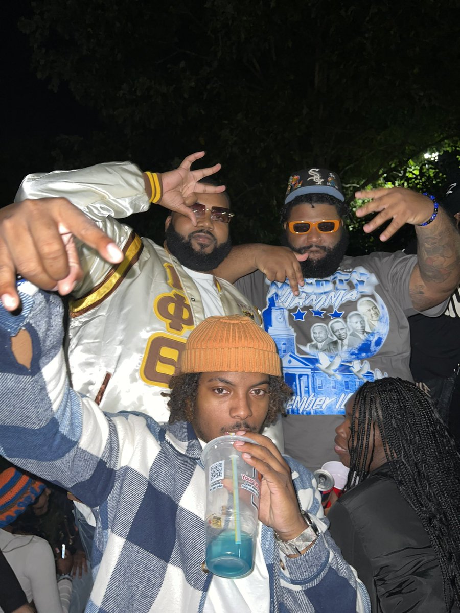 Ty_style22's tweet photo. Fat n**ga in a fraternity, Iโm a big stepp๐
ฐ๏ธ #morganstatehomecoming ๐๐งก๐ค๐ค๐ #msuhoco156 #mowiestate https://t.co/vxZgauqhrb