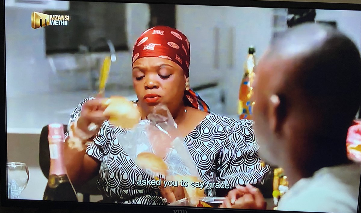 Chicken’s mom is an amazing mom. She noticed the way he’s drinking and now she wants him to control himself and limited alcohol. #KwaNjomane