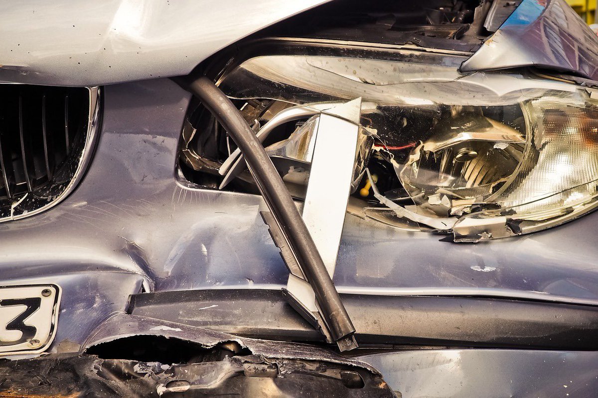 AndaluciaJunta's tweet photo. 🚨🚘 Si has sufrido lesiones en un accidente de tráfico en #Andalucía ⤵
📄 Solicita un informe pericial de medicina legal para la valoración del daño en reclamaciones realizadas al margen de un procedimiento judicial.

💻 Accede al trámite ➡ https://t.co/AYGhyrVyqJ ✅ https://t.co/2PjpO3jTWY