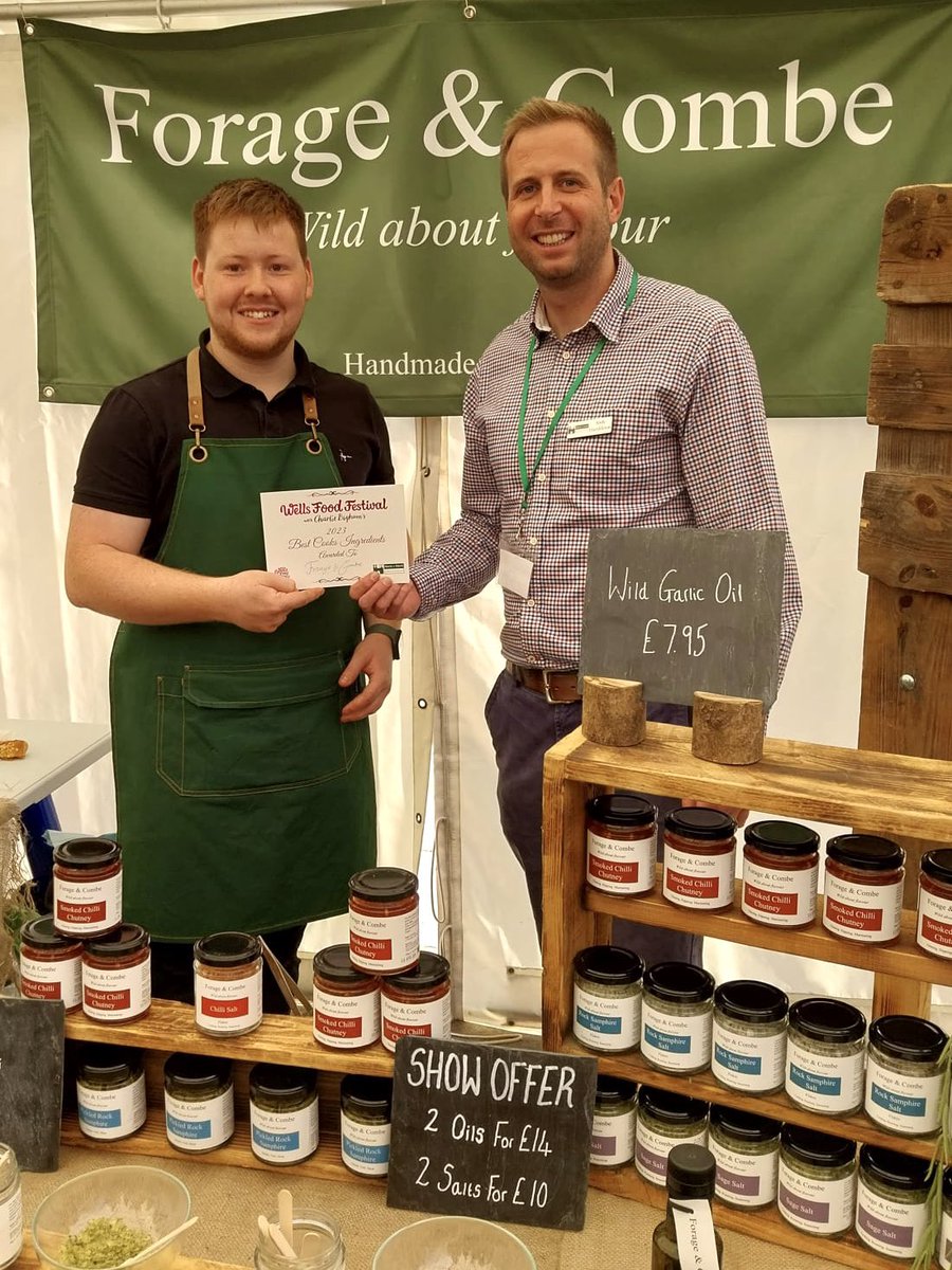 Delighted to award Forage and Combe the Best Cooks Ingredients award today <a href="/WellsFoodFest/">Wells Food Festival</a> . Pleased to support such a great event. #wells #wellsfoodfestival #supportlocal #Somerset #foodfestival #forage #foods