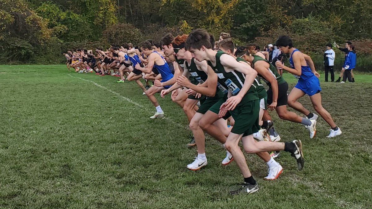 BCSD_Athletics's tweet photo. Our Brewster Bears at the Bear Classic https://t.co/bsAXK7t9Ha