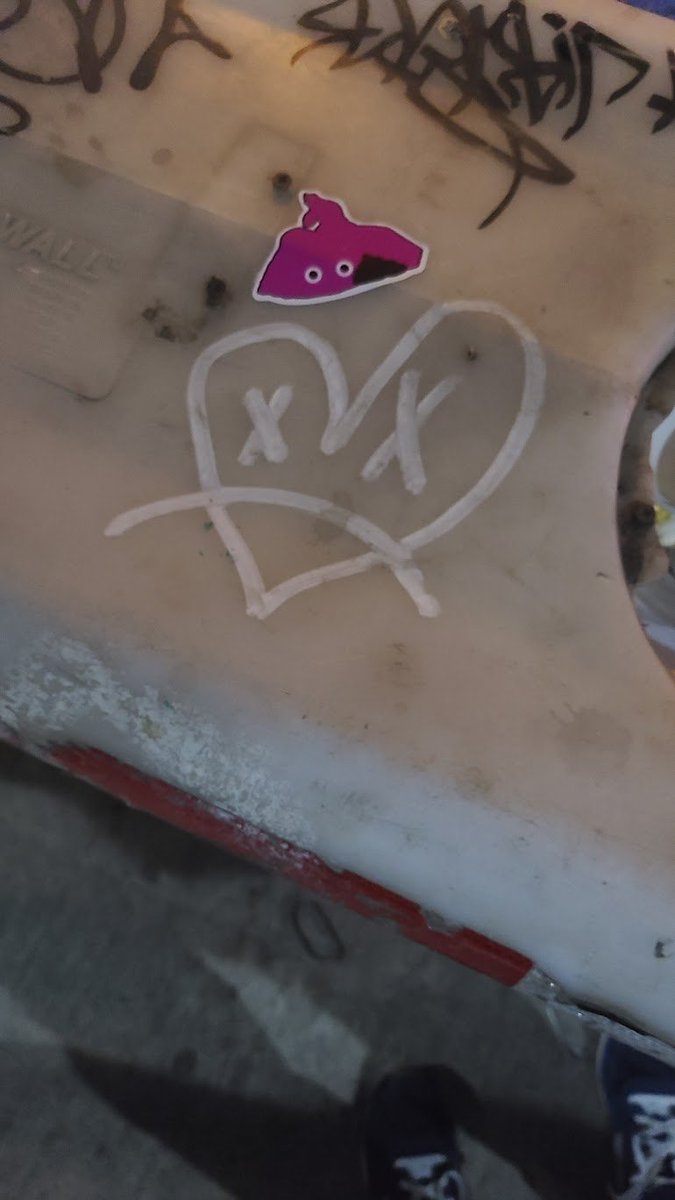 gM NYC

and hi, <a href="/XXHeartYou/">Heart You</a>