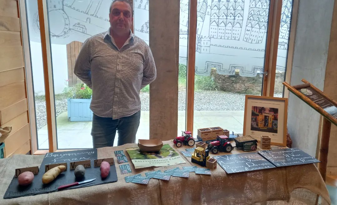 BallymakennyF's tweet photo. We had a great afternoon today in Waterford at the start of @sommitireland Thank You to #TheZingThing and @IrishGuildSomm for inviting us. Big thanks to Stephen from #UnionRestaurant for making our crisps..Met some great people and LOTS of #SpudChat was had 🥰 https://t.co/uGGQgjGbZd