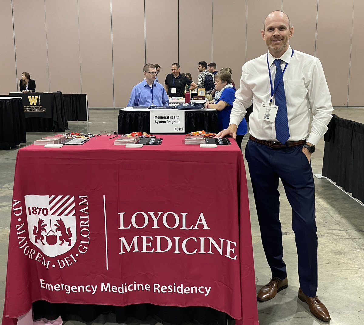 davidcsnow's tweet image. Alright - @LoyolaEM  is ready to go in the #EMRA #ACEP23 Residency Fair. Come say hello!