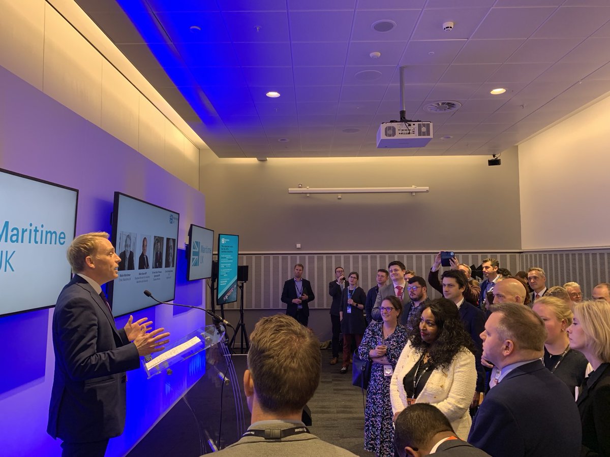 ⁦<a href="/MaritimeUK/">Maritime UK</a>⁩ reception underway at the #labourconf23