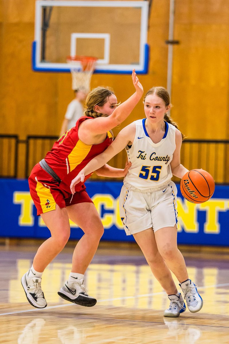 Hogue_Strength's tweet image. September Strength &amp;amp; Speed students of the month: Drew Siems &amp;amp; Brooke Morgan

Students were chosen based off of attitude, commitment, and willingness to be 1% better in and out of the weight room. #TrojanStrong #RootedNE #IronSharpensIron⚔️