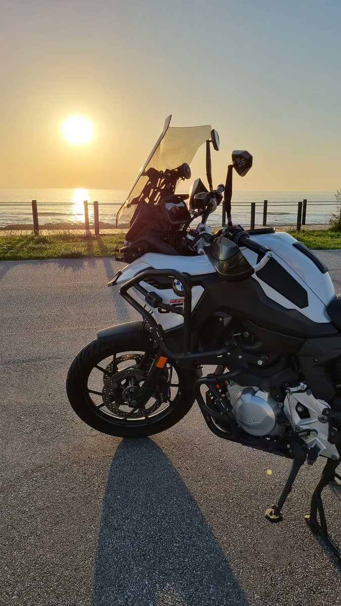 jmcasantos's tweet photo. Nice weekend ride
#bmwf750gs https://t.co/qDSlNqt6IE