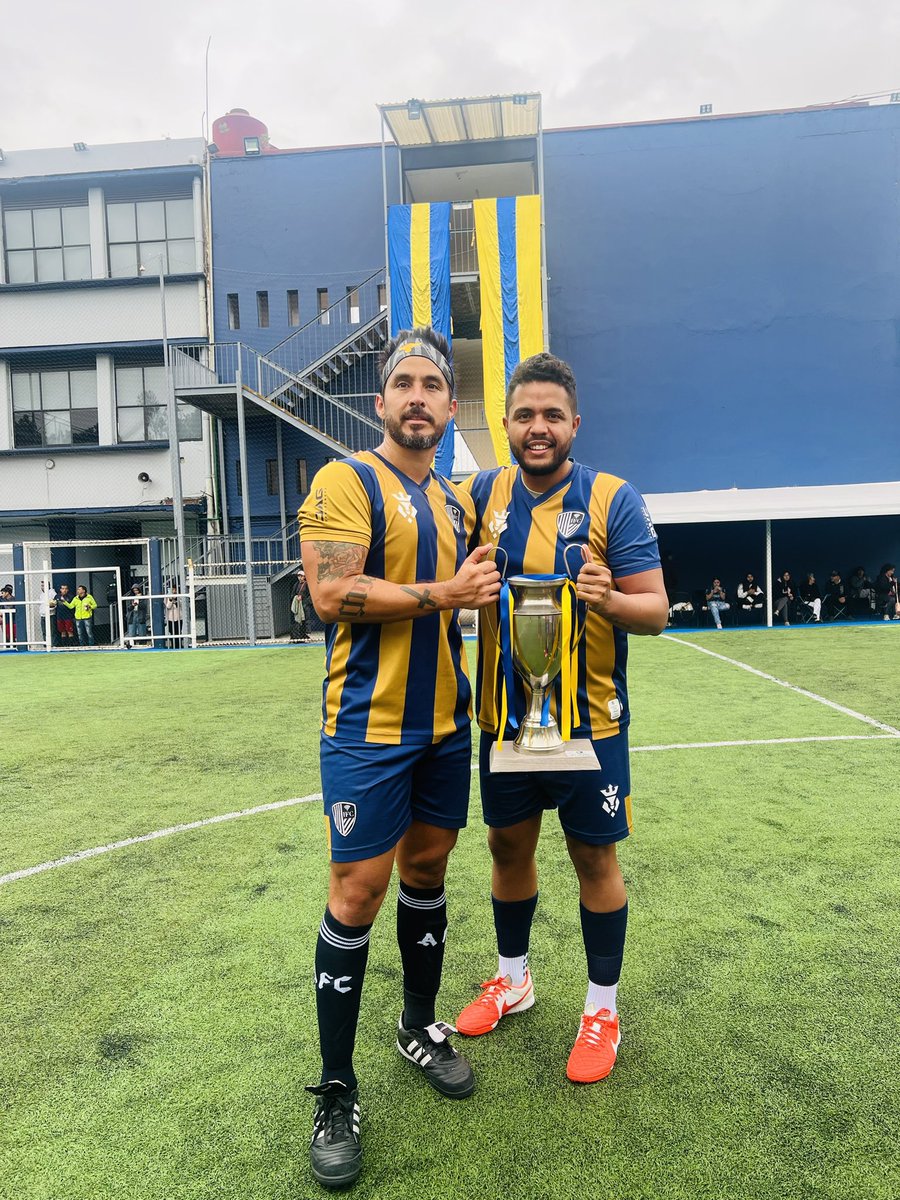 ¡Una más para nuestra vitrina! 
Los amo <a href="/InfluencerFC/">ALL STARS MÉXICO</a>