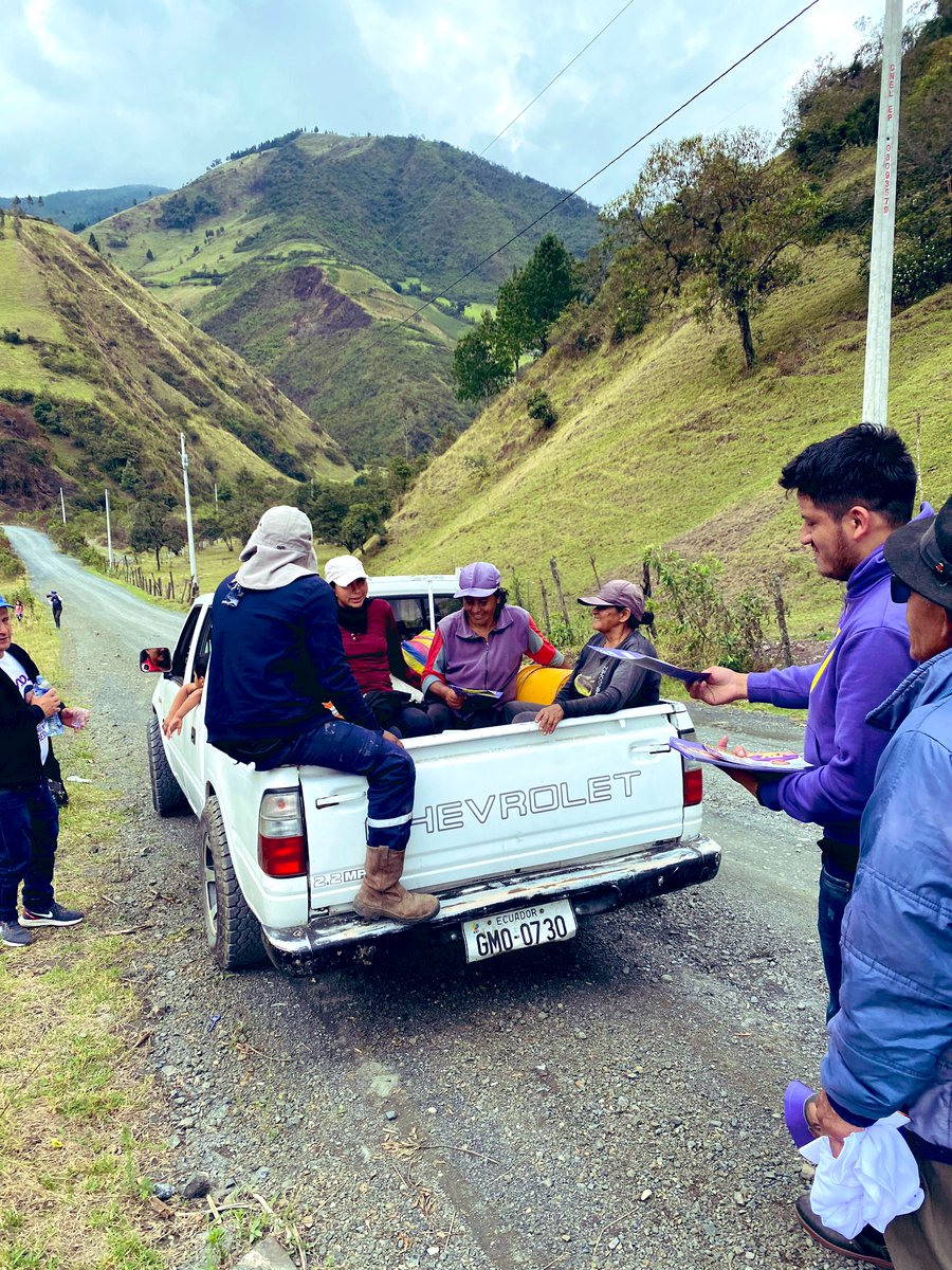 AdnColta's tweet photo. Desde la parroquia de Cañi, del cantón Colta, seguimos pasando la voz, @DanielNoboaOk presidente. Somos la nueva generación. Somos lo que el país necesita. 

@DouglasMoraleSE 
@katia_guaman 
@marceloponton69 
@XaviEstrada20 
#DanielNoboaPresidente 
#chimborazo 
#juventud 
#Adn https://t.co/Qul2sQ9rE8