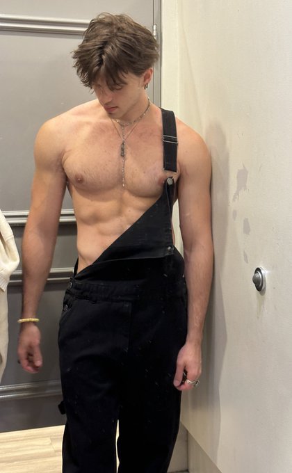 Handyman https://t.co/ofjl6LAvd3