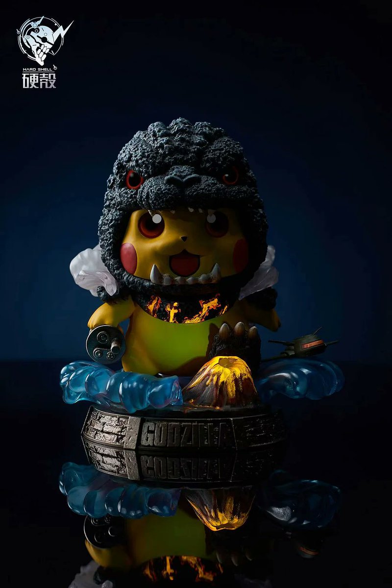 KaijuNewsOutlet's tweet image. A new Burning Godzilla Cosplay Pikachu – Pokemon Godzilla Resin Statue from HARD SHELL Studios will be released in March 2024 for $99.99.