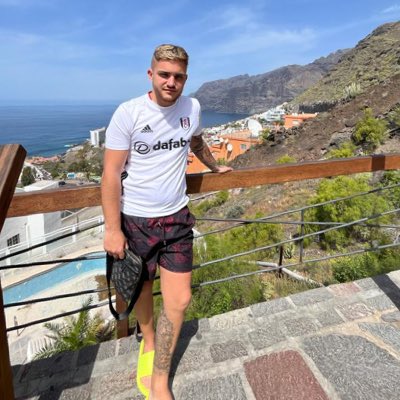 Ivangonzalezz17's tweet photo. #NuevaFotoDePerfil https://t.co/mLHOoBfuNC