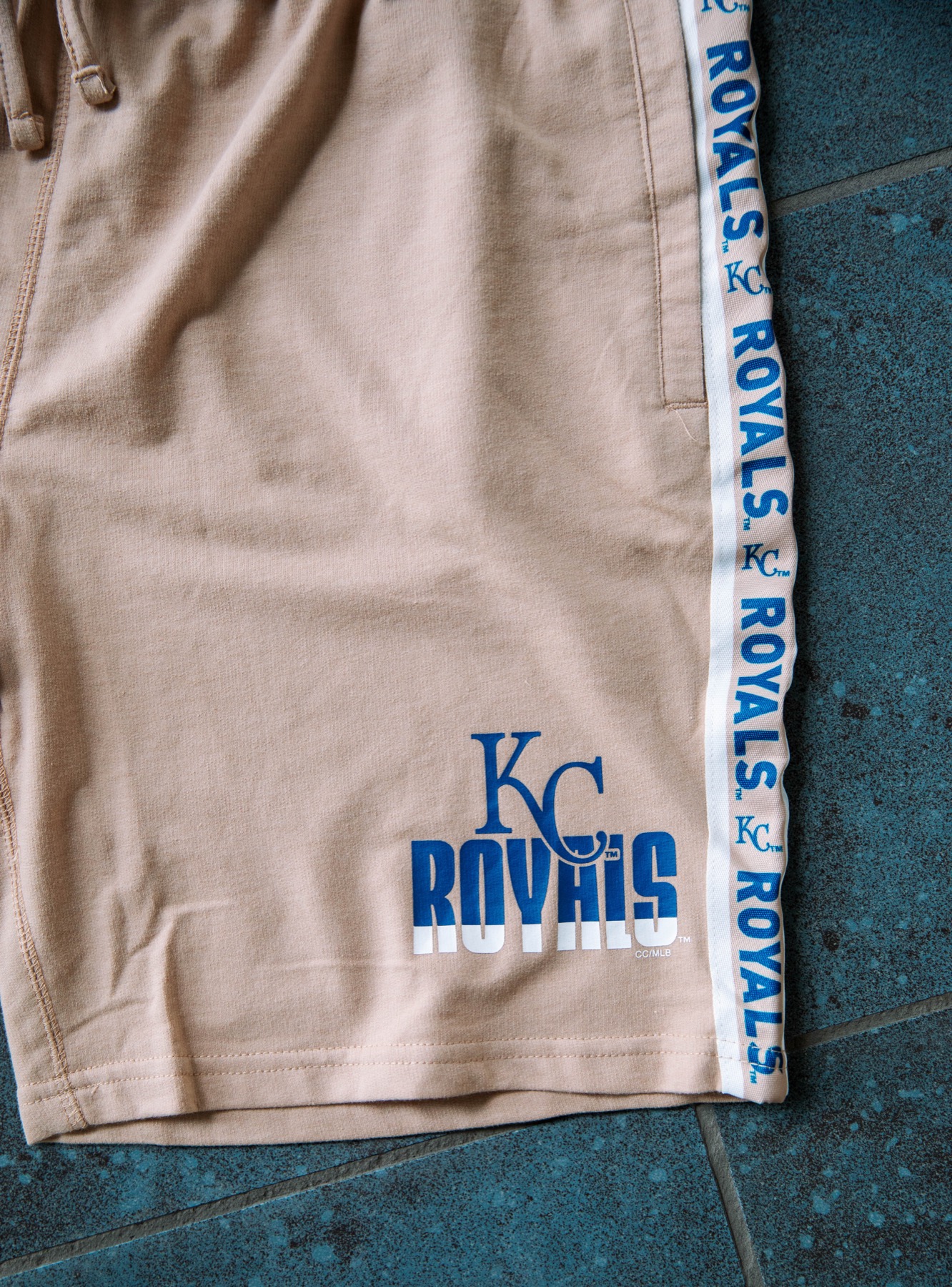 Kansas City Royals on X: Our newly renovated Team Store is now open! Head  to #TheK to check it out & get your hands on new 2017 #Royals gear.    /