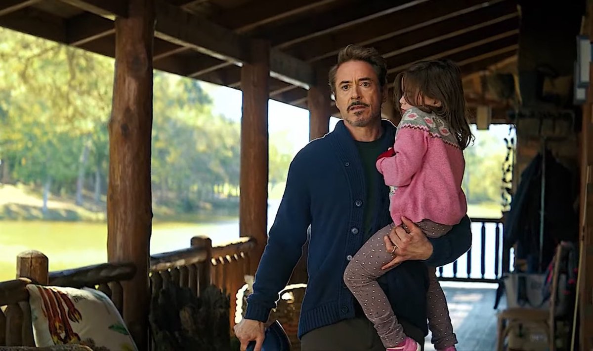 captaincupkicks's tweet image. Today in the Endgame timeline Steve and Tony are seeing each other for the first time in 5 years