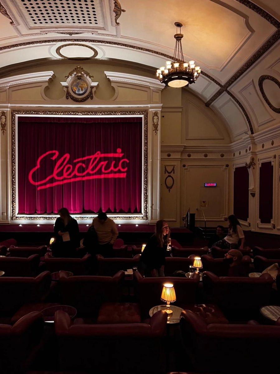 ger_berat's tweet photo. My friends and I will go to Electric Cinema on Sunday https://t.co/RV42Hp4r6M