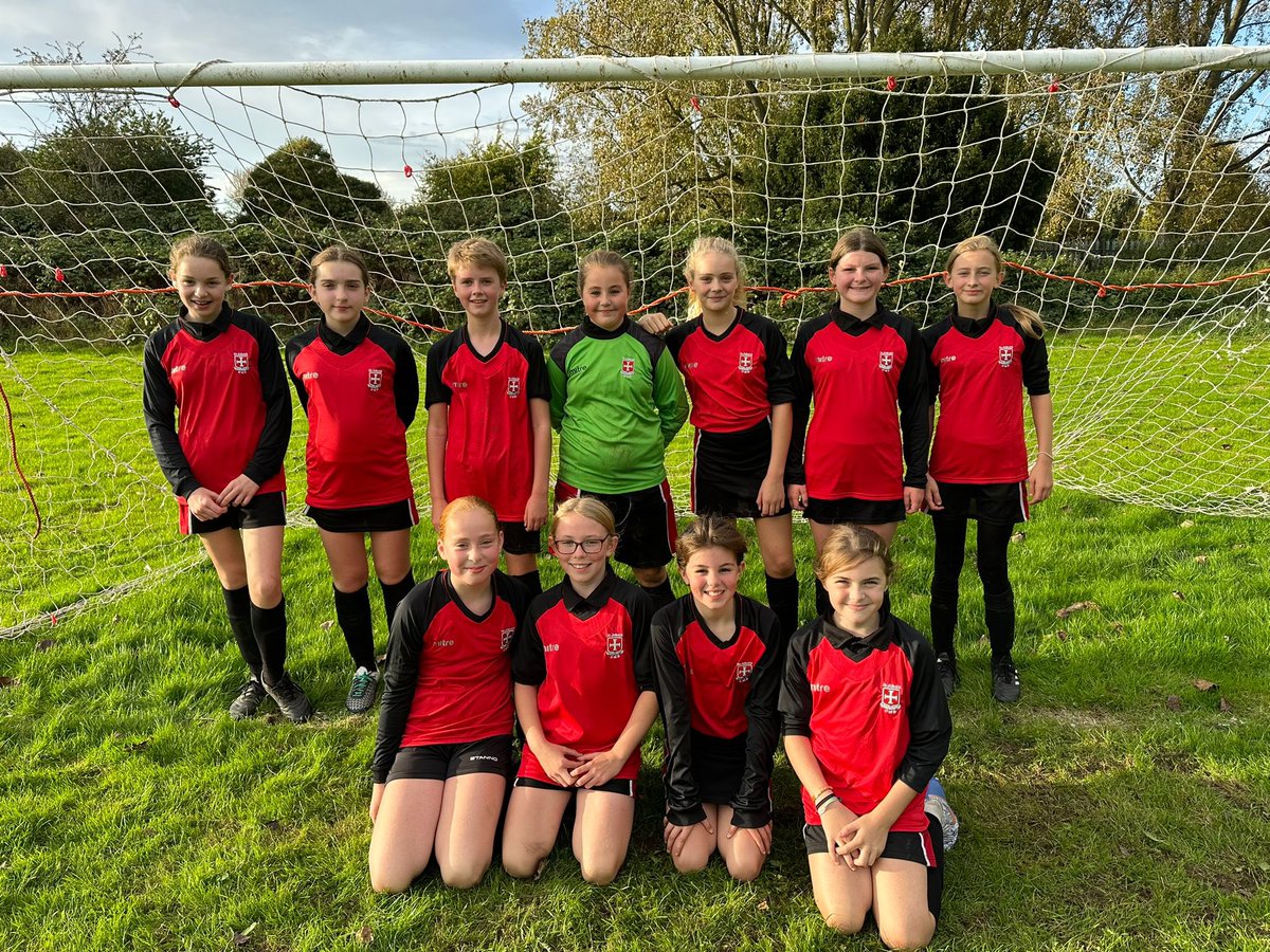 It wasn’t to be for the U12 girls football team last Thursday. They were beaten 4-0 by @BedesPE

Well done to the girls involved and good luck to St Bede’s in the next round.