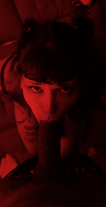 Quem anima uma caixinha de intera&ccedil;&atilde;o 18+ la no Insta jaja? o @ &eacute; thebrain_afd4rk https://t.co/aL7pj6