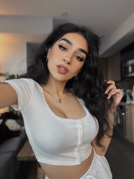 imagine telling your homies this is who you fumbled https://t.co/AC9YwKgNrj<a href="/tag/twitchconeu"class="tags"><span>#twitchconeu</span></a>