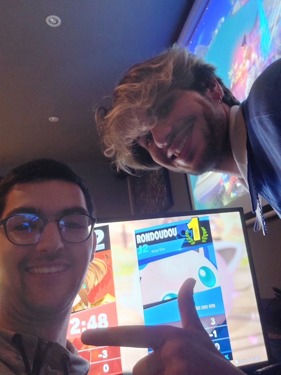 5/48 à la dernière weekly du checkpoint. Merci à eux pour tous les tournois. 

Win sur Poussière Jazzy Jeff et KALISTO  🤡

"Martin est une free win", Kalisto. 

Pièce jointe çi-dessous, une photo de moi avec mon jouer d'aegis préféré.

Pas besoin de rest pour 0 to death ici.