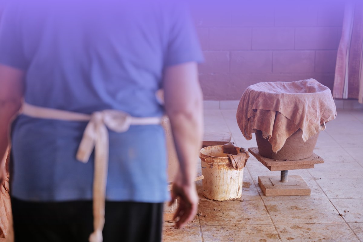 Pottery Workshop | Loukia Kaourani and Vasoula Adamou
🗓️ Saturday 14/10
🕒9:00-12:00
📍Potters Coop (POTTERS STREET)

Book your seat here: bit.ly/3rKGWNi 

#xarkis10 #xarkisfestival #workshop #pottery #cyprus #kornosvillage