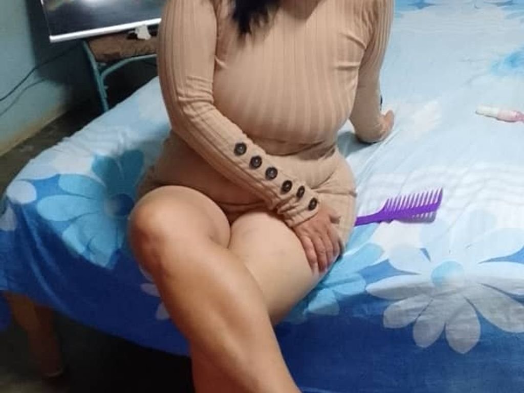 Cubana_75's tweet photo. I'm online right now on SkyPrivate - pay-per-minute system for Skype live shows. Call me right now in private here: https://t.co/oLQz2KQqVN https://t.co/Xf7BUKGlLQ