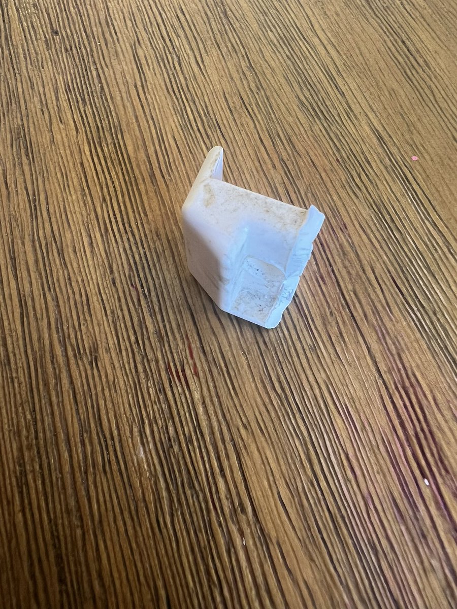 KyleJwilke's tweet image. I am still very new to CAD design. I’m so proud that I was able to recreate this latch that broke on our baby gate. Now to print it in white. #Practicalprinting #3Dprinting