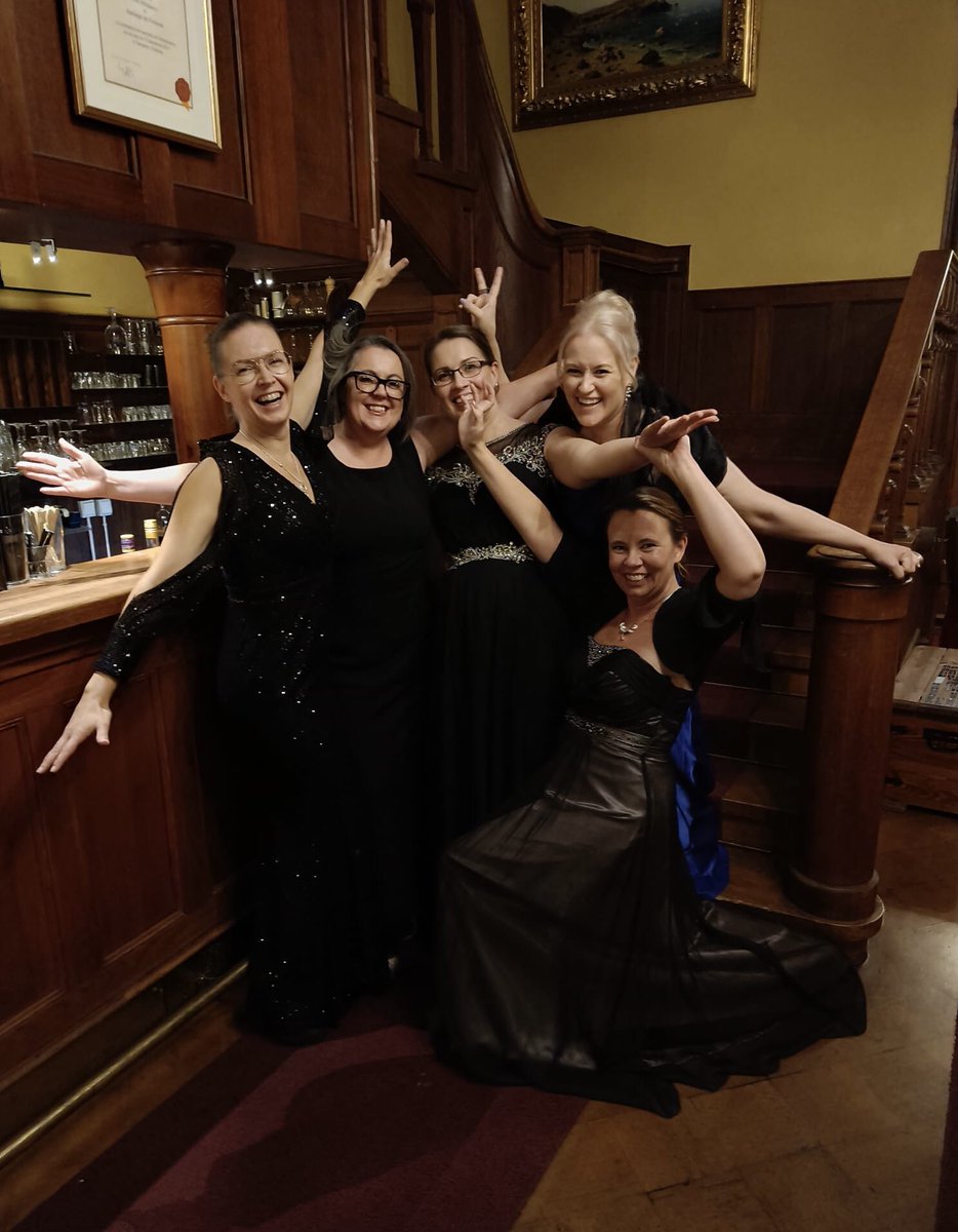 nymarklab tweet media