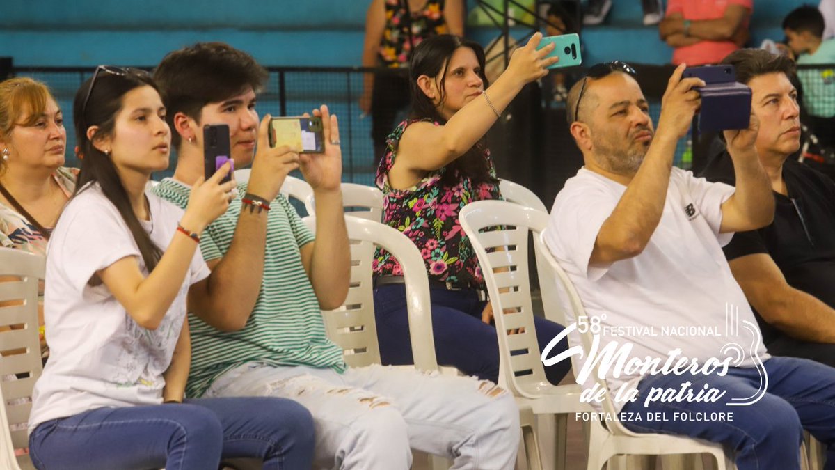 MonterosdPatria's tweet photo. Arrancó el Pre Monteros de la Patria en el Polideportivo del Gimnasio Municipal y nadie se quiere perder ni un instante 📸

#TodaLaAlegriaMiLindaMonteros https://t.co/qck2ssOGQb