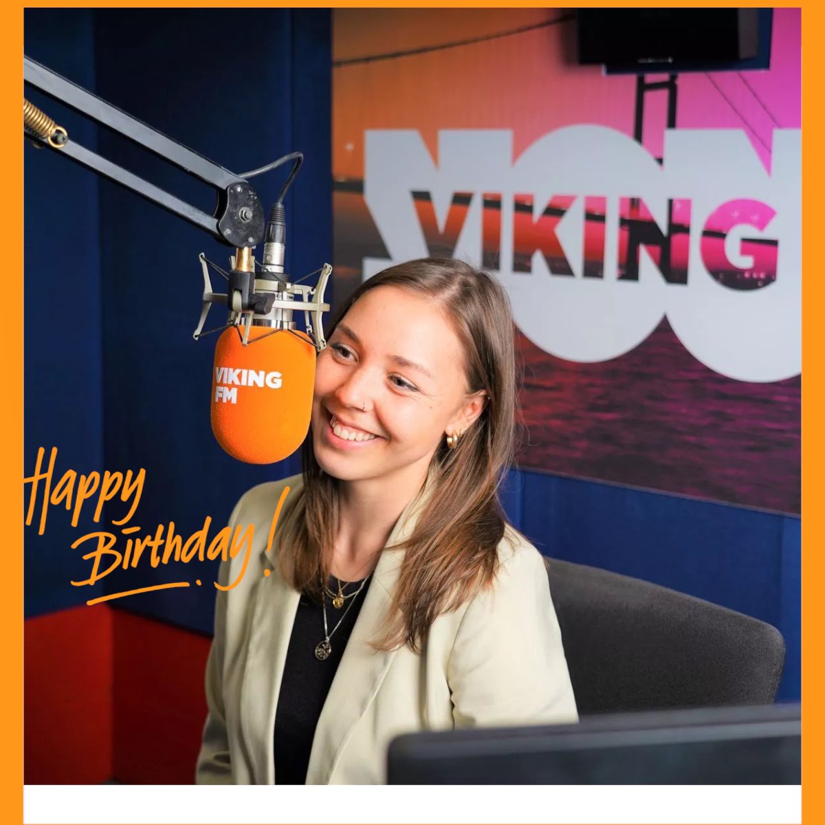 hits_throwbacks's tweet image. Happy Birthday @LashleyNicola ❤️✨ 

Hope you have a lovely day and enjoy your week off! x