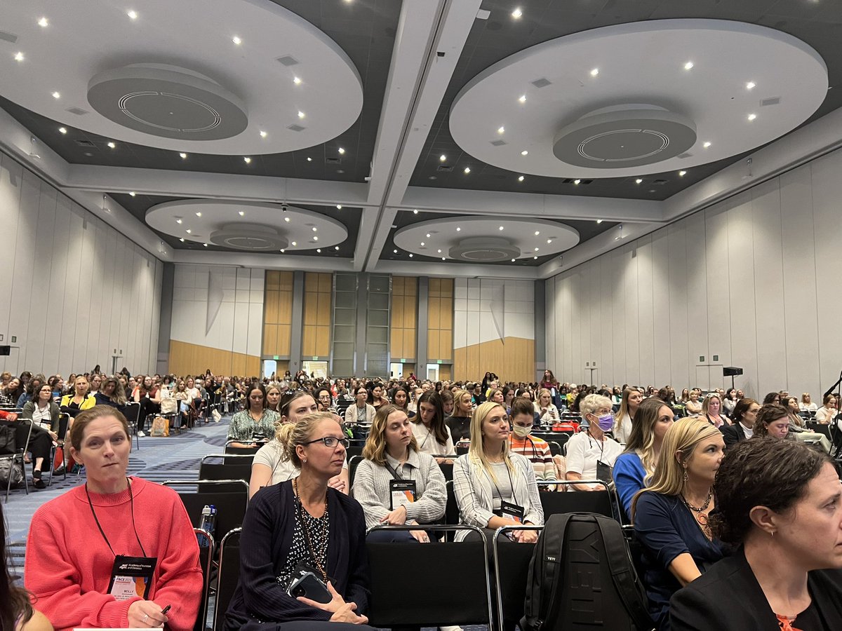 Melissa Majumdar, MS, RD, CSOWM, LDN (@eatfitrun) on Twitter photo Packed room in the @WtMgmtDPG spotlight session. Working together to treat obesity and disordered eating. <a href="/MelissaPageRDN/">MelissaPageMS RD LDN</a> <a href="/HilmarWagner/">Hilmar Wagner</a> #FNCE Packed room in the @WtMgmtDPG spotlight session. Working together to treat obesity and disordered eating. <a href="/MelissaPageRDN/">MelissaPageMS RD LDN</a> <a href="/HilmarWagner/">Hilmar Wagner</a> #FNCE