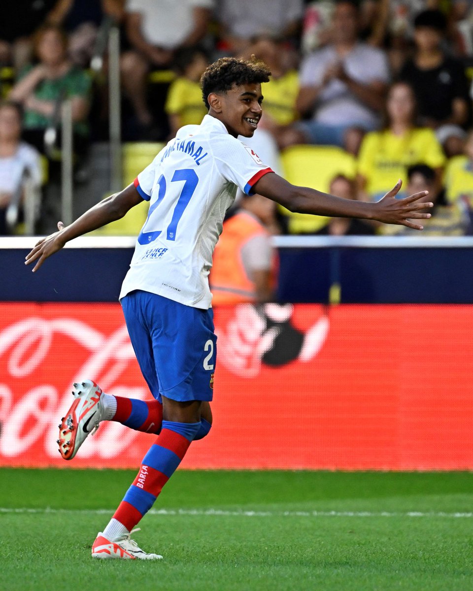 L_Yamal_Stats's tweet photo. 🚨🚨🚨🚨🚨🚨🚨

LAMINE YAMAL IS THE YOUNGEST GOALSCORER IN LA LIGA HISTORY.

16 years and 87 days old! https://t.co/7PZ1jTTdRO