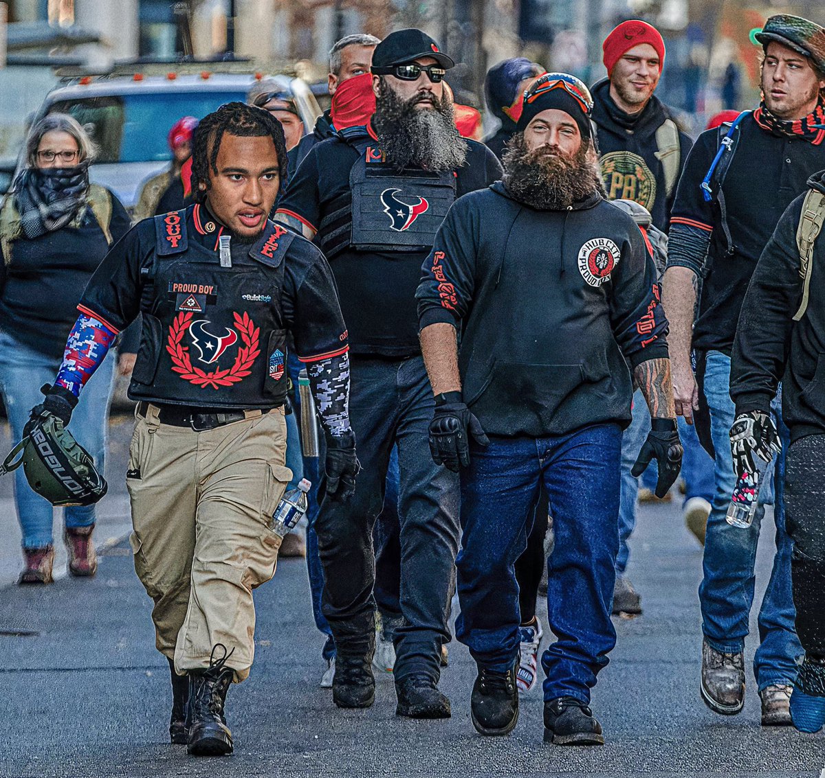 PFTCommenter's tweet photo. STROUD BOYS LETS RIDE https://t.co/xYbbfZsMRB