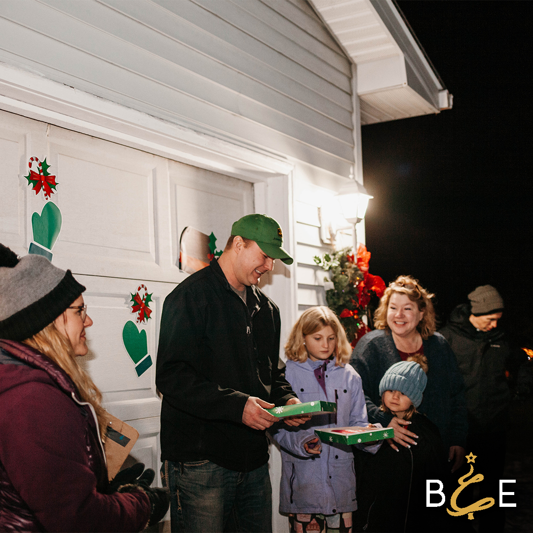 BCE steps up in a way you don't see possible. We've heard from many who have received a Best Christmas Ever that it is something I don't think you can explain when you feel the generosity from strangers.

#BCEMovement #BCE #BestChristmasEver #GenerosityInspiresGenerosity