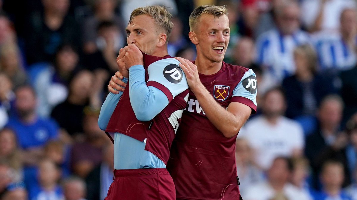 westhamtransfer's tweet image. When you kiss the badge and mean it. #Bowen2030