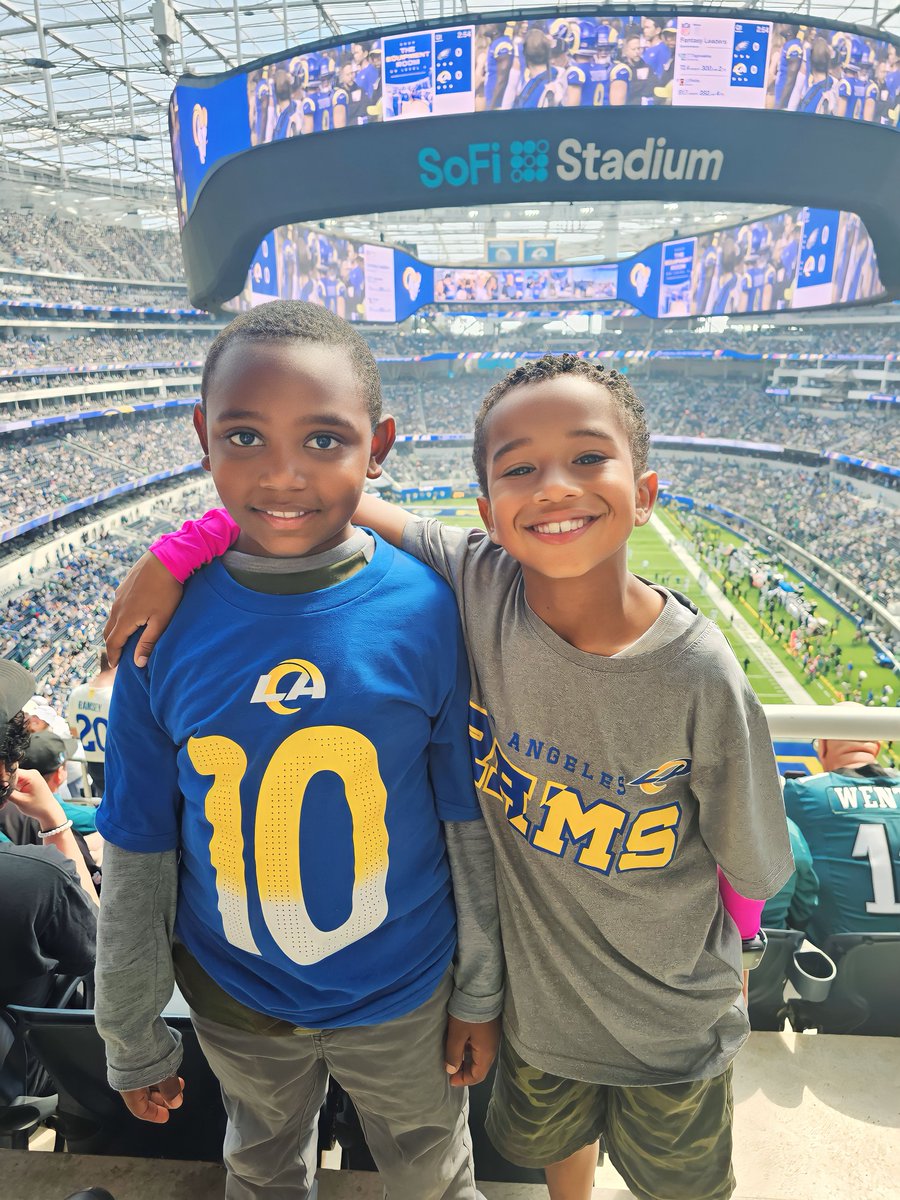 Donesia's tweet photo. #ramshouse - Rampede https://t.co/l9QVHwoLKc
