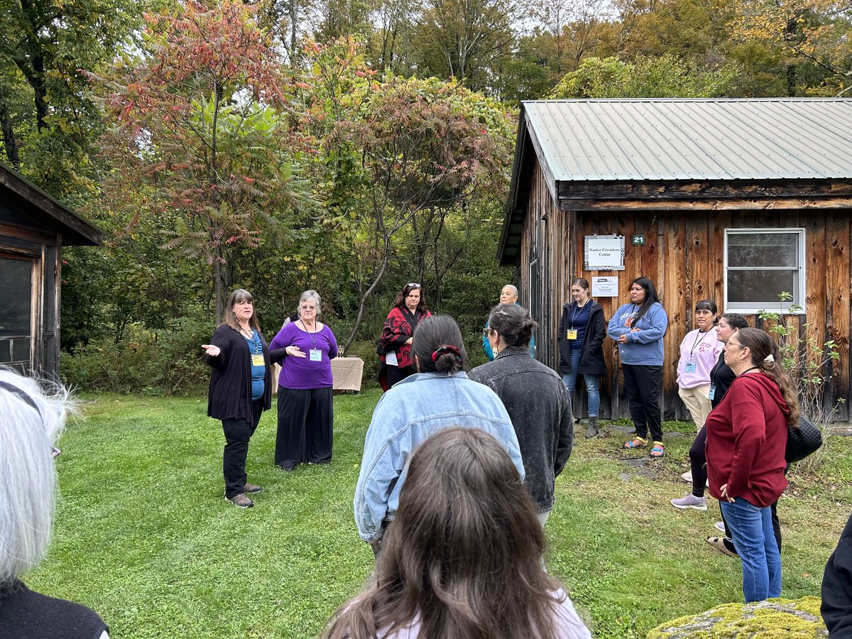 WriterAPage's tweet image. Still soaking up all good things that happened ⁦@HighlightsFound⁩’s Native Retreat! 💕📚🍁☀️Amazing- an entire bookshelf dedicated to Native Creatives! Thx to Traci Sorell, ⁦@ltldrum⁩, &amp;amp; all who helped! #amwriting #nativeauthors #deliciousfood